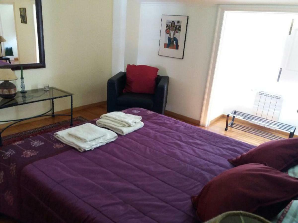 Apartment In Downtown *